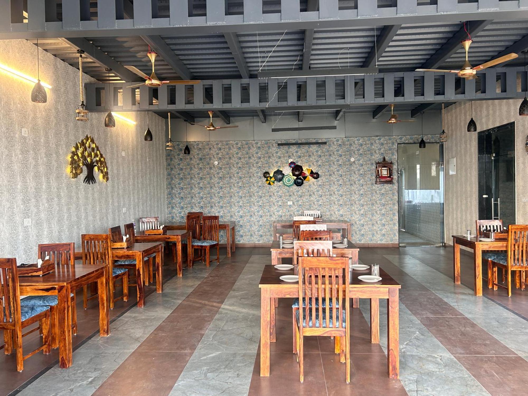 Royal Rajasthan Resort Sikar Exterior photo