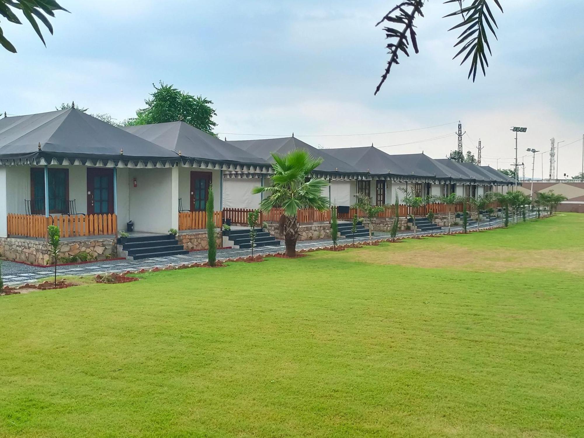 Royal Rajasthan Resort Sikar Exterior photo